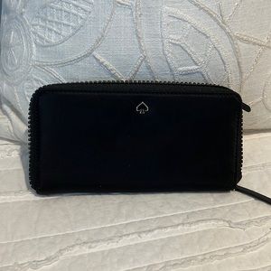 KATE SPADE Nylon Zippered Full-size Wallet Black